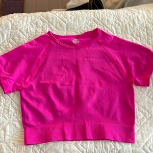Vibrant Pink Short Sleeve crop Top size M